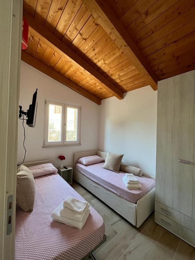 Case Vacanze La Quercia Marina di Camerota Exteriör bild