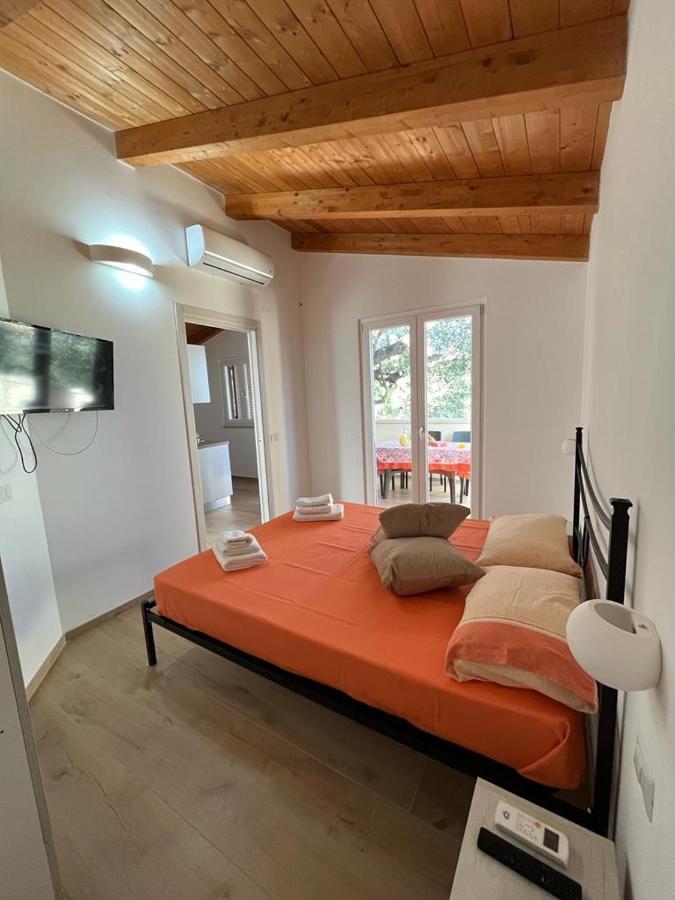 Case Vacanze La Quercia Marina di Camerota Exteriör bild