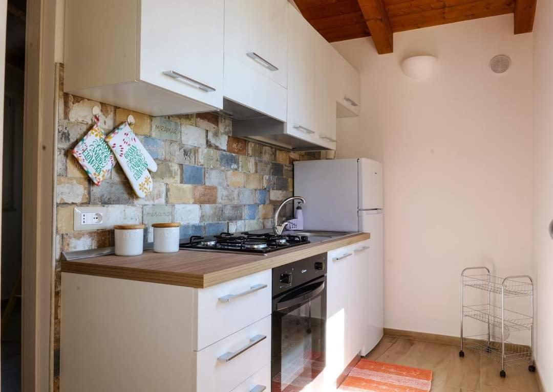 Case Vacanze La Quercia Marina di Camerota Exteriör bild